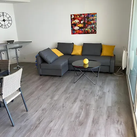 Apartman Face A La *